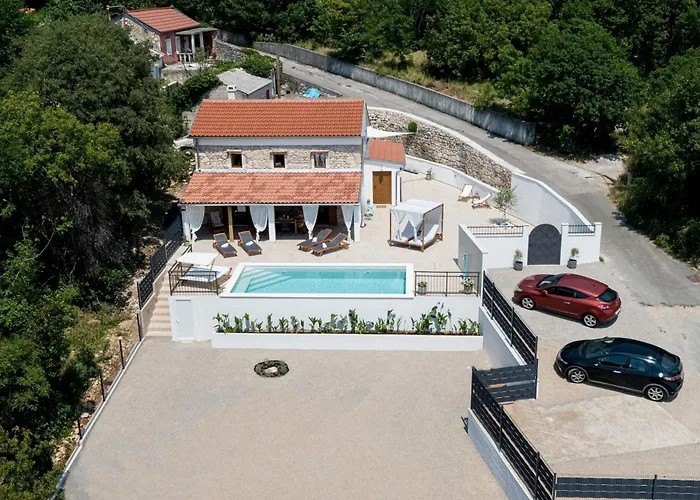 Casa Di Nika Private Heated Pool And Jacu - Happy Apartamento