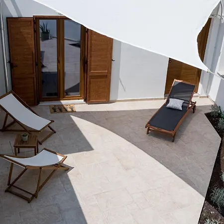 펜션 Casa Di Nika Stone Villa With Pool & Jacuzzi